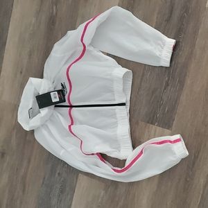New Balance crop Mesh windbreaker jacket size xs